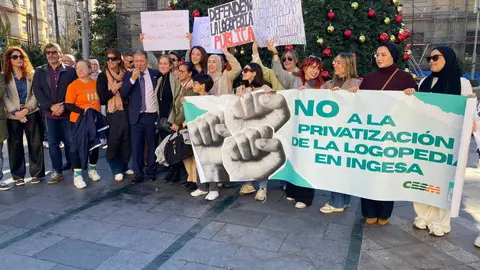 Concentraci&oacute;n para la integraci&oacute;n de logopedas en la plantilla del INGESA _ Pablo Mat&eacute;s