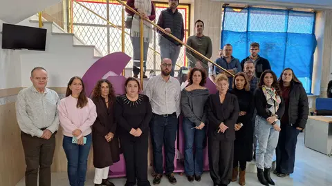 La delegaci&oacute;n del Gobierno guarda un minuto de silencio por los &uacute;ltimos asesinatos machistas / Delegaci&oacute;n del Gobierno