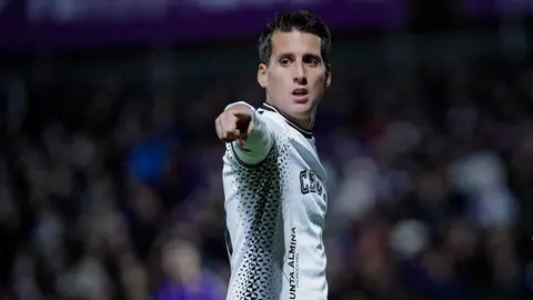 Juanto Ortu&ntilde;o durante el encuentro de Copa del Rey entre el CD Guadalajara y la AD Ceuta FC