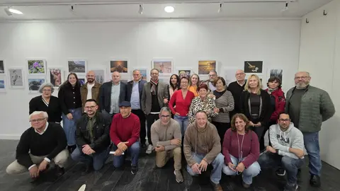 La exposici&oacute;n colectiva de Miradas ya se puede visitar en la Biblioteca P&uacute;blica / Laura Ortiz