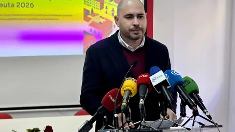 Miguel &Aacute;ngel P&eacute;rez Triano, secretario general del PSOE, durante una de sus comparecencias / Laura Ortiz