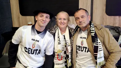 La afici&oacute;n de la AD Ceuta FC conquista San Sebasti&aacute;n 