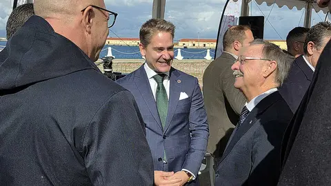 Acto de colocaci&oacute;n de la primera piedra de la incubadora tecnol&oacute;gica Odissea