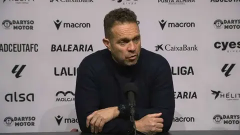 Tevenet en la sala de prensa del Alfonso Murube.