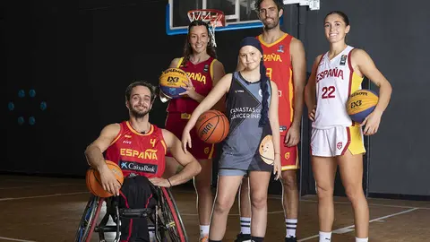 Elena y equipo_Canastas Contra el Cáncer Infantil 2026