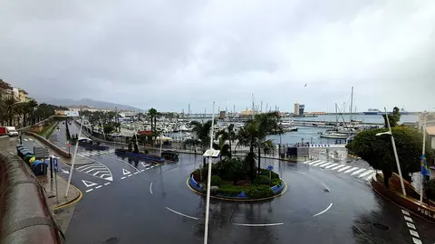 Efectos del fuerte temporal en Ceuta. Foto C&eacute;sar Mart&iacute;n  (9)