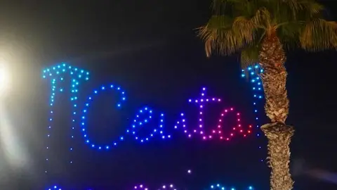  Espect&aacute;culo de luces con drones /M. Zapico 