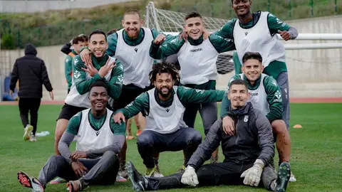 Jugadores del Ceuta durante un entrenamiento. Foto: Zaki/AD Ceuta FC