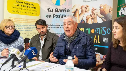 El presidente de la fundaci&oacute;n,&nbsp;Francisco Mena, durante la presentaci&oacute;n / Cedida