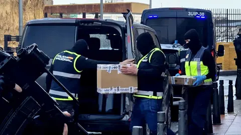 Operaci&oacute;n policial en el Mixto _ Laura Ortiz