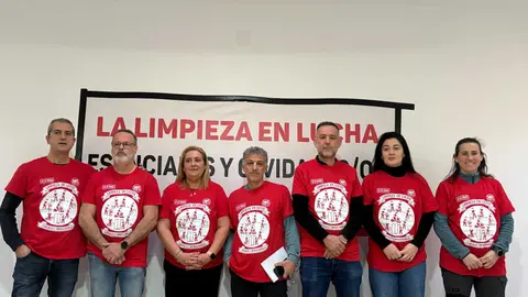CCOO y UGT convocan huelga en colegios, hospitales y edificios p&uacute;blicos / Alma Palomino