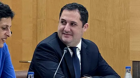 El consejero de Fomento durante su comparecencia de este lunes / Laura Ortiz