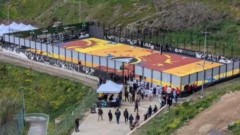 Pista deportiva del Sarchal / Rafa B&aacute;ez
