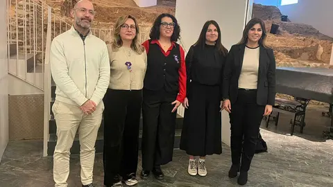'Sindicalistas feministas frente al negacionismo y el odio'