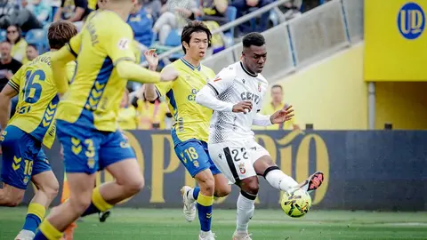 El Ceuta sufre una dura derrota en Las Palmas. Foto: AD Ceuta FC / Zaki