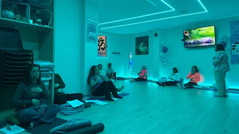 IV Jornadas de Bienestar y Crecimiento Personal / Alma Palomino