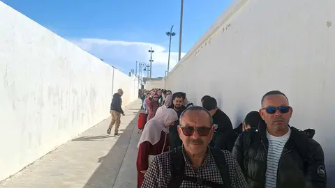 Colas en la frontera