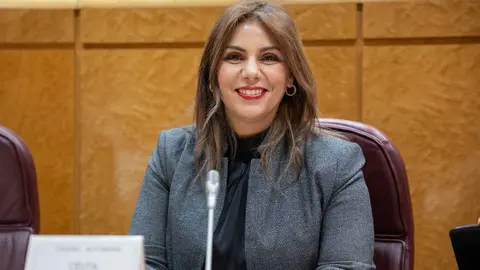 Nabila Benzina en el Senado