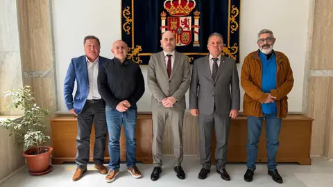 El Sindicato M&eacute;dico se re&uacute;ne con el delegado / Sindicato M&eacute;dico