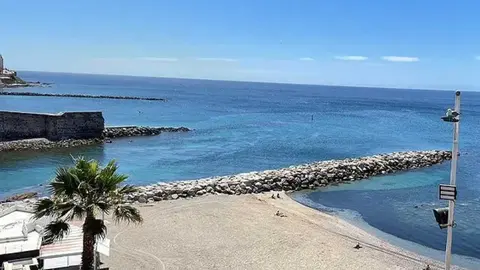 Soleado sobre el Foso / Archivo