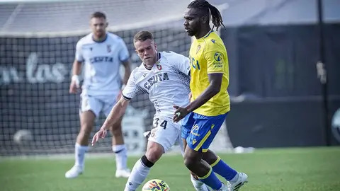 Arick en su debut con la AD Ceuta FC. Foto: Zaki