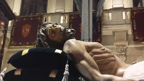  Sant&iacute;simo Cristo Yacente 