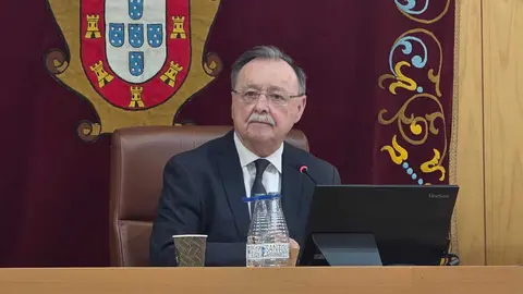 El presidente de la Ciudad, Juan Vivas, durante la sesi&oacute;n plenaria / Laura Ortiz