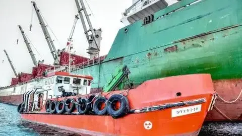 La limpieza del casco se prolong&oacute; durante 12 horas / APCE