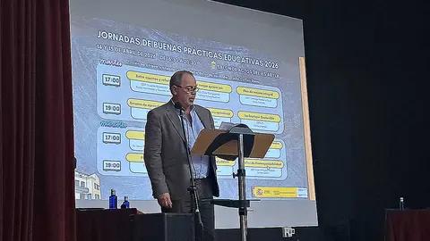 Crist&oacute;bal Guzm&aacute;n, nuevo directo provincial de Educaci&oacute;n en la II Jornada de Buenas pr&aacute;cticas Educativas / C&eacute;sar Mart&iacute;n