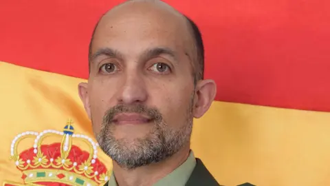 El Capit&aacute;n enfermero, Juan Ram&oacute;n Mesa, reconocido por su meritoria actuaci&oacute;n
