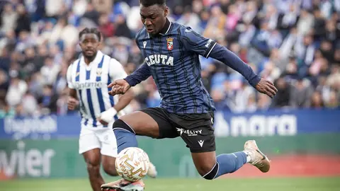 Kon&eacute;, futbolista de la AD Ceuta FC. Foto: Zaki