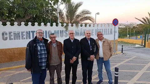 Visita a Melilla del Centro Cultural Al Idrissi, junto con la ONG Alas Protectoras