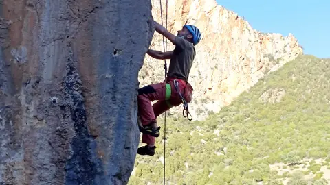 Nace el club de escalada 'Sin Gravedad'_ un regreso a la esencia de la roca
