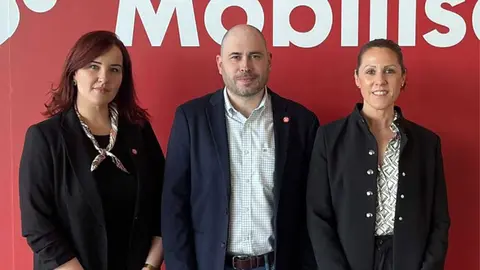 Mayda Daoud (Izda), Miguel &Aacute;ngel P&eacute;rez Triano (centro) y Raquel Miaja (Dcha) en el Globla Progressive Mobilisation