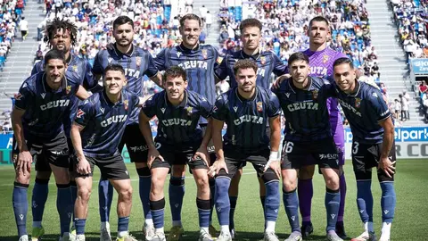 Once titular de la AD Ceuta FC en Zaragoza. Foto: Rafa B&aacute;ez