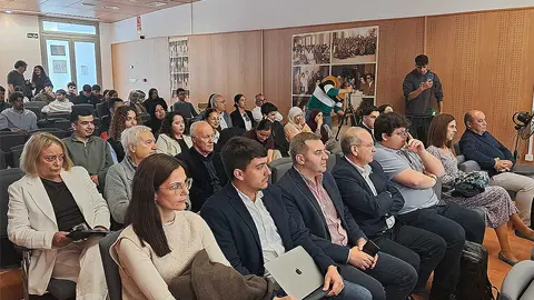 XXV aniversario de empresariales / C&eacute;sar Mart&iacute;n