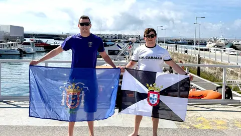 Nacho Gait&aacute;n vuela sobre el Estrecho de Gibraltar y logra el cruce a nado en menos de tres horas (4)