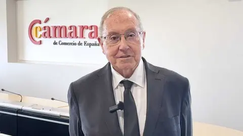  jose Luis Bonet durante el v&iacute;deo en en el que ha felicitado a la C&aacute;mara de Ceuta. 