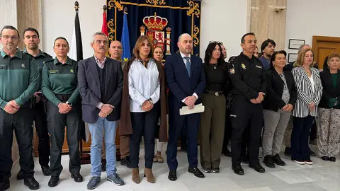 Minuto de Silencio / C&eacute;sar Mart&iacute;n