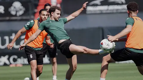 Entrenamiento de este mi&eacute;rcoles de la AD Ceuta FC en el Murube. Foto: Zaki