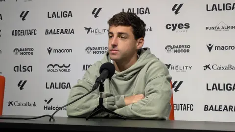 Marino Illescas. futbolista de la AD Ceuta FC. Foto: Rafa B&aacute;ez