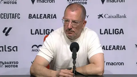 Jos&eacute; Juan Romero tras la disputa del Ceuta - M&aacute;laga.