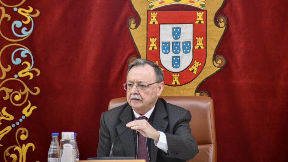 Juan Vivas, durante el transcurso de una sesión plenaria