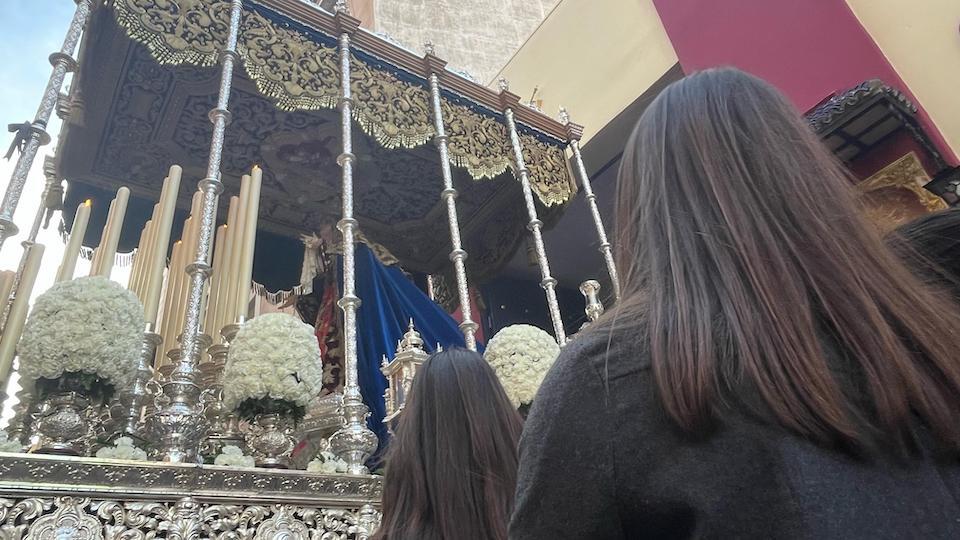 Salida de la procesión de las Penas en la Semana Santa 202510