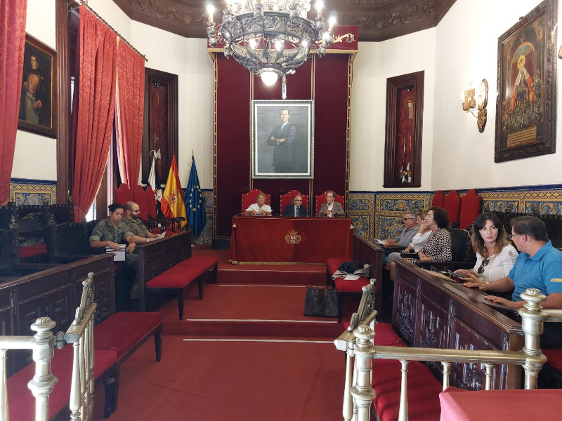Acto de Constitución de la Comisión de Seguimiento / África González