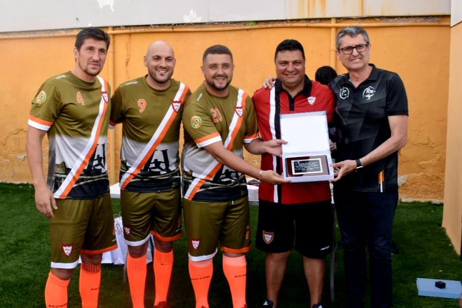 El José Benoliel ha acogido el encuentro de veteranos entre el Foso Ceuta y el Racing Portuense / Rafa Báez