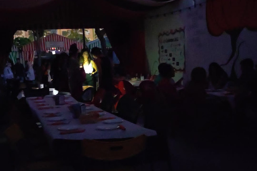 Una de las casetas, completamente a oscuras