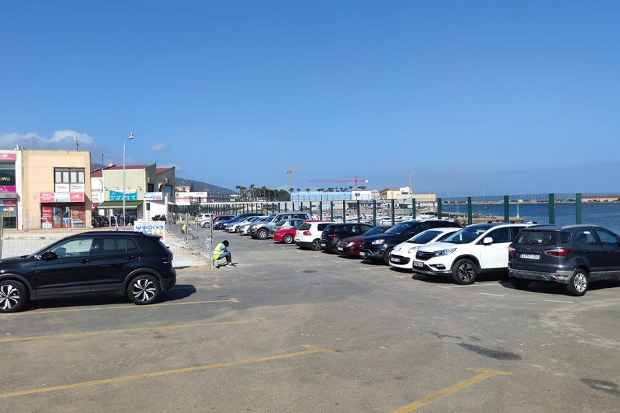 Zona del puerto desde donde se producen los saltos