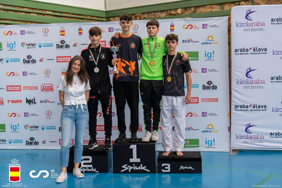 El Club Sepai Karata en Lloido