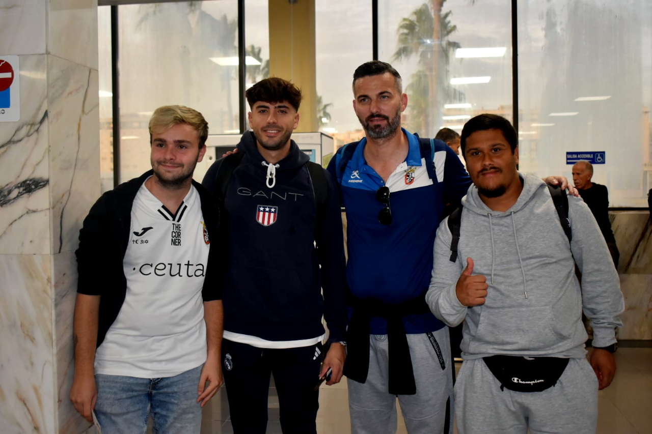 La AD Ceuta FC no estará sola en el derbi del Estrecho_ la afición caballa, camino de Algeciras (2)